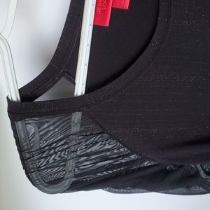NWT JENNIFER LOPEZ "XL" Black w/metallic stripes, mesh-sleeved Tee